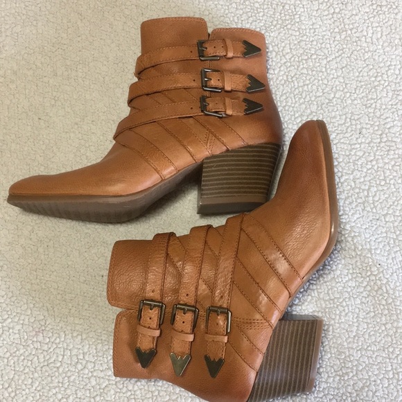 Enzo Angiolini Leather Boots - Picture 4 of 9